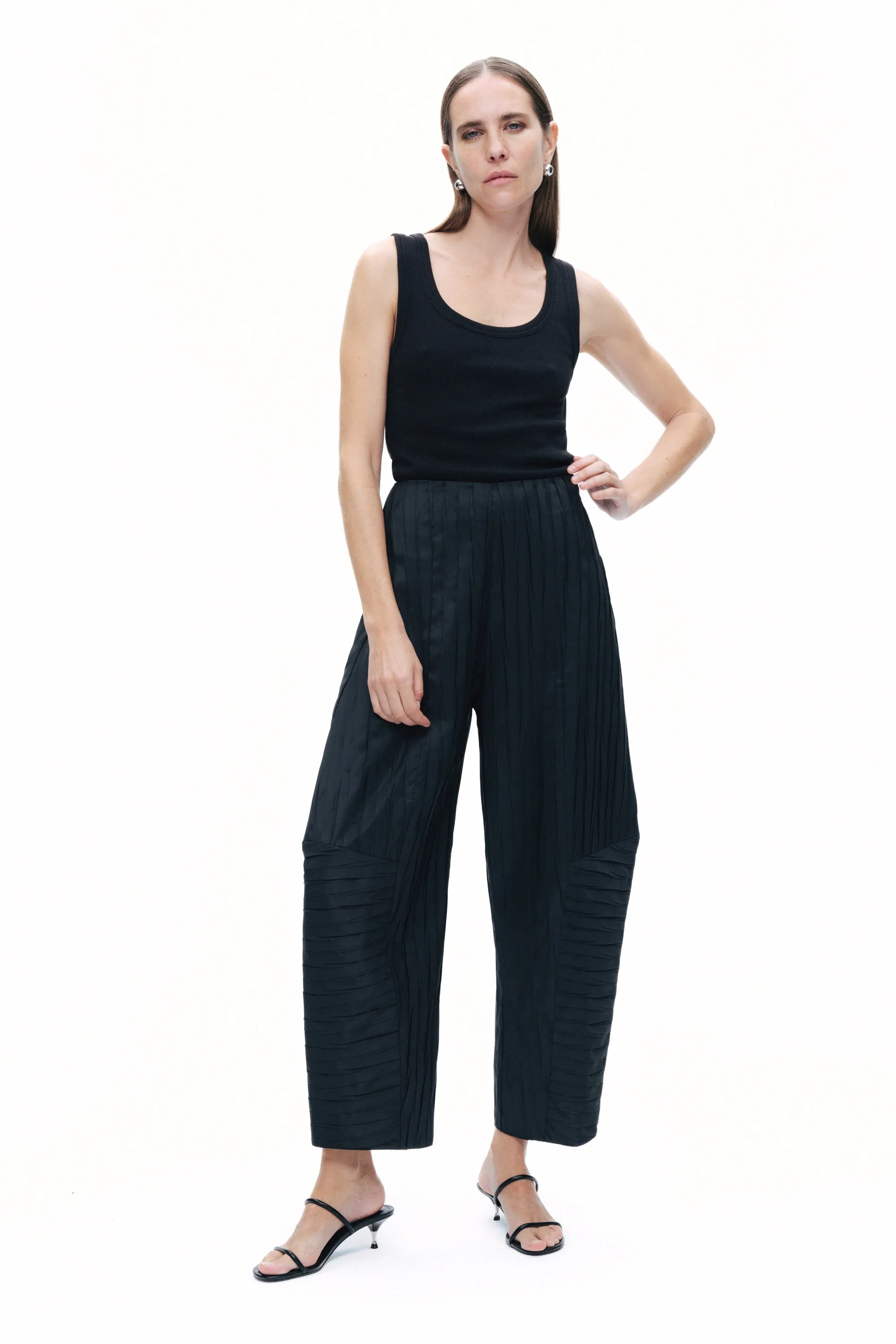 Black Wrinkled Balloon Fit Pants