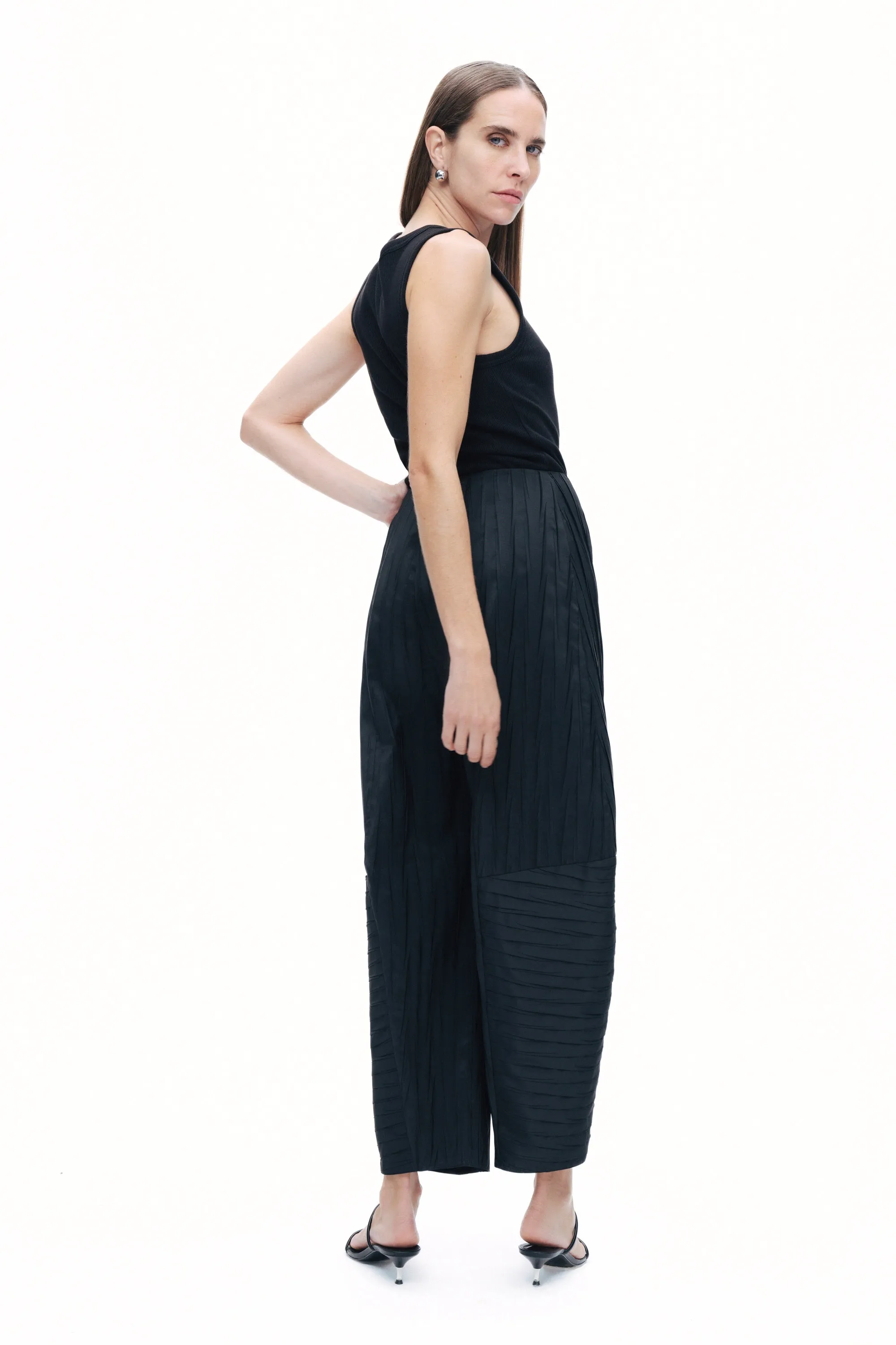 Black Wrinkled Balloon Fit Pants