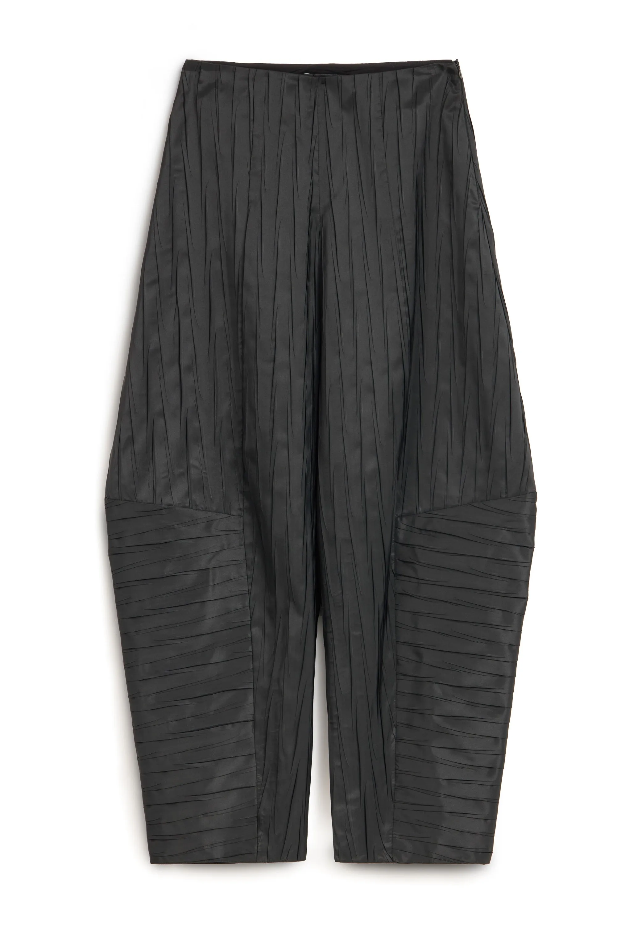 Black Wrinkled Balloon Fit Pants