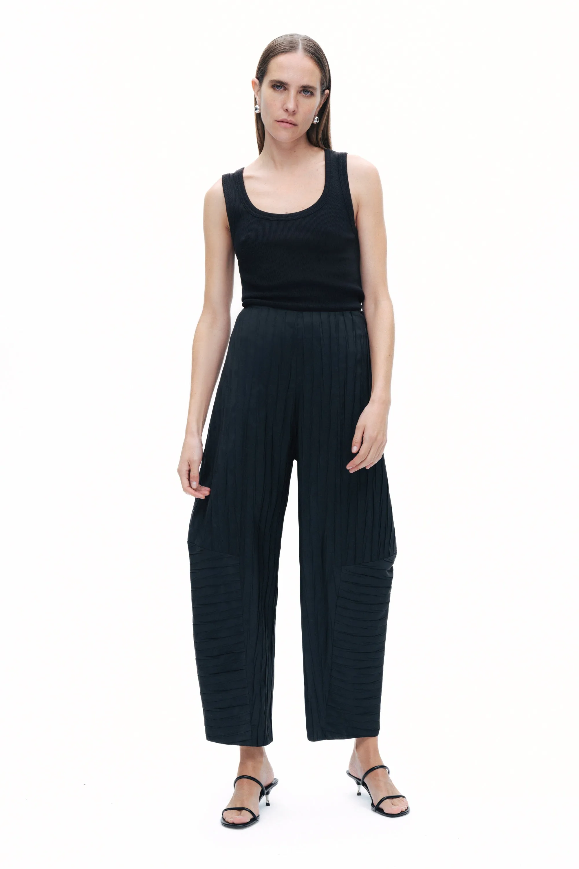 Black Wrinkled Balloon Fit Pants