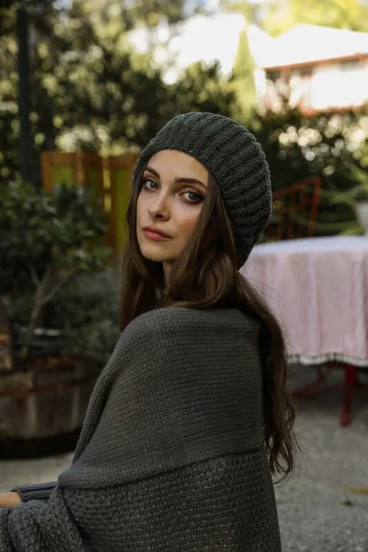 Boucle Rib Knit French Beret Hat