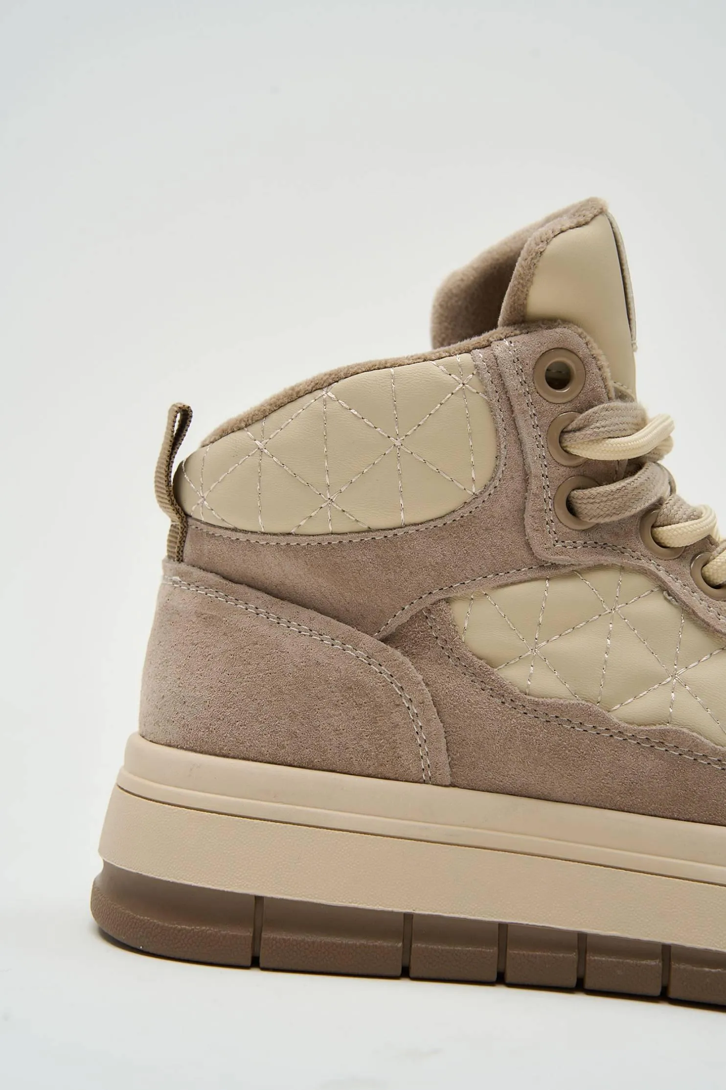 Crue Beige