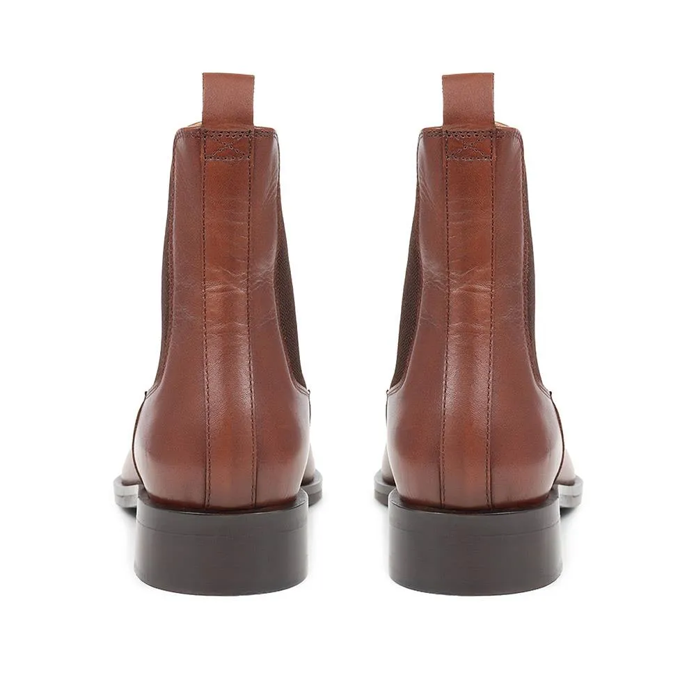 Forget-Me-Not Pointed Toe Chelsea Boots - FORGET-ME-NOT / 324 288