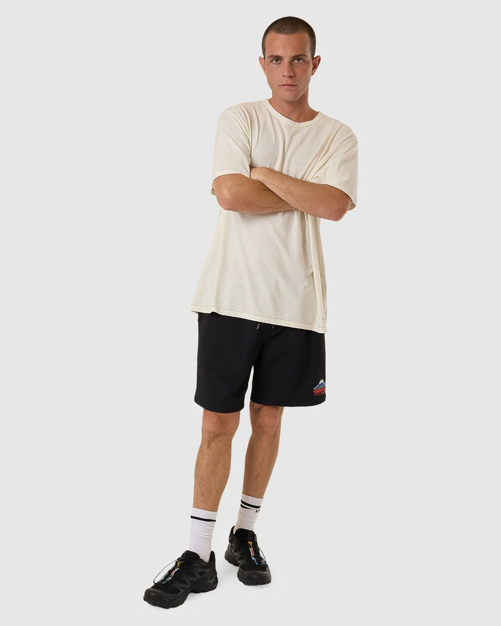 MENS BEYOND THE HILLS SHORT