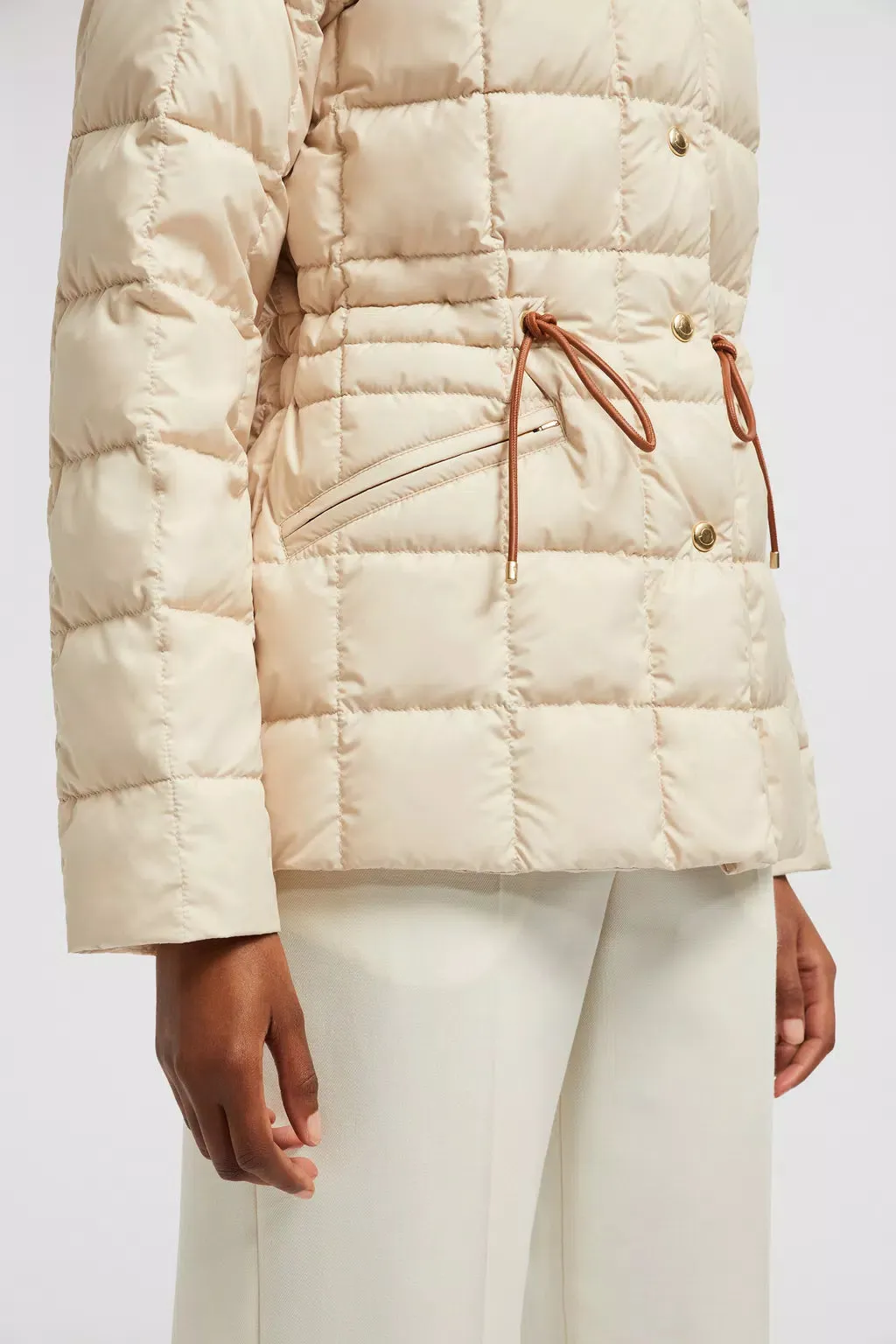 MONCLER ANTIGONE SHORT DOWN JACKET LIGHT BEIGE