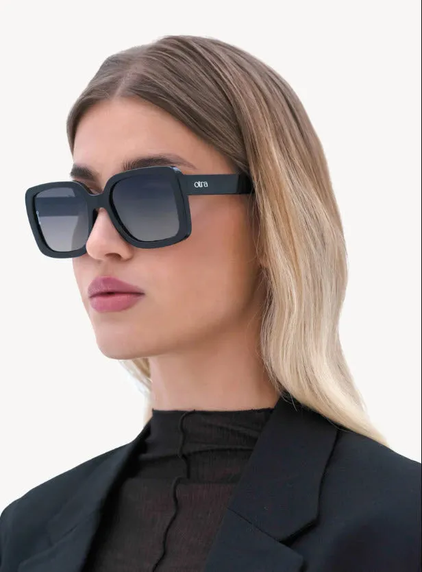 Otra Eyewear Coco Black Light Flash