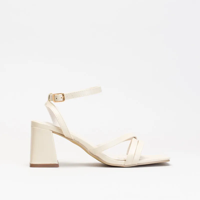 Unreal Women Block Heel Strappy Sandal _ 150737