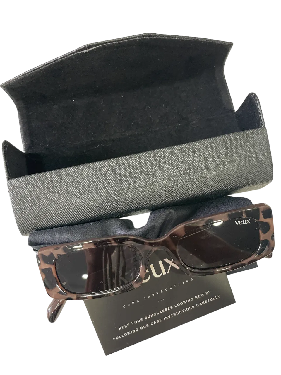 Veux Tortoise Shell Milan Sunglasses in Case