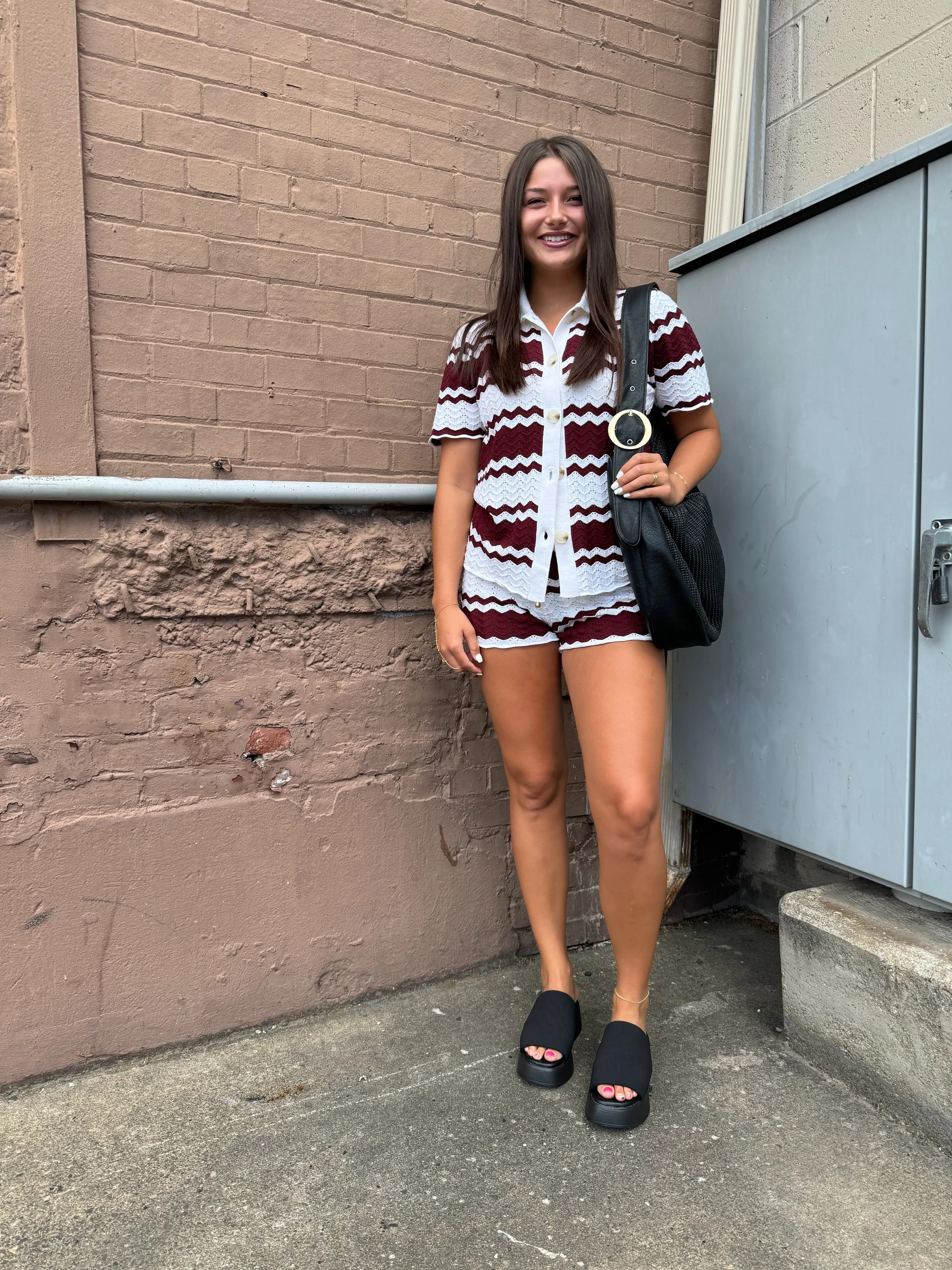 WINE DOWN KNIT SHORTS