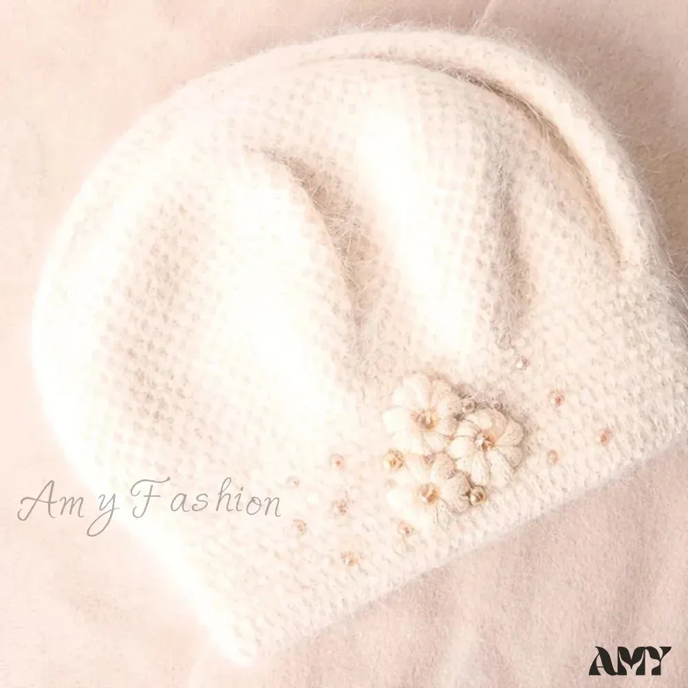 Woolen Black Pullover Hat with Big Circumference